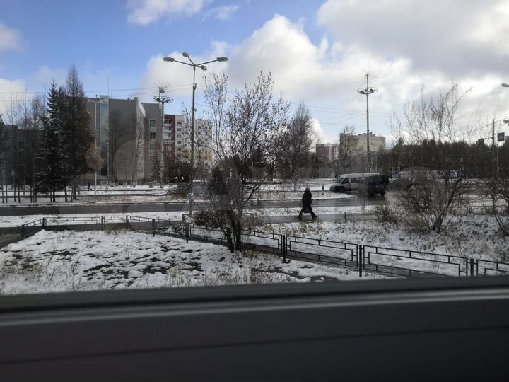 4-к. квартира, 99,2 м², 1/9 эт.