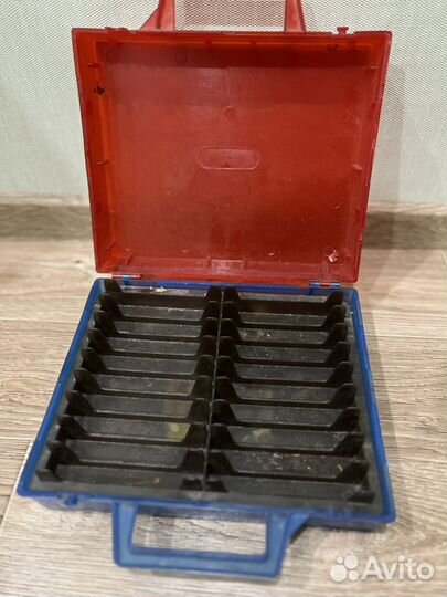 Кассетница для аудиокассет из 80х