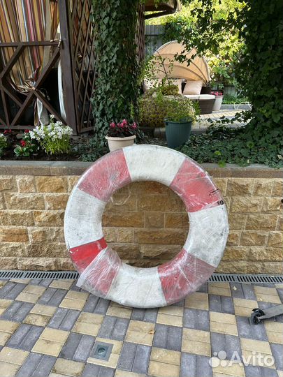 Спасательный круг