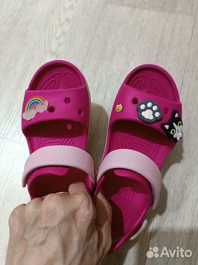 Босоножки crocs J1