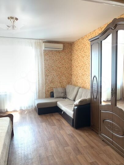 1-к. квартира, 50 м², 3/6 эт.