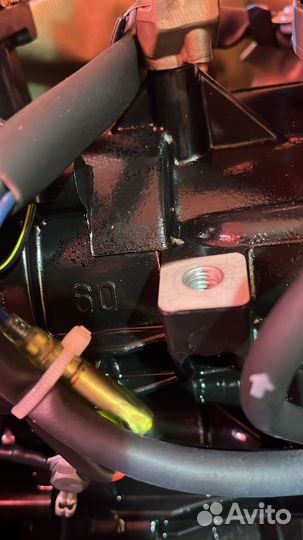 Лодочный мотор Tohatsu 18 под 9.9