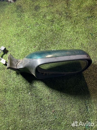 Правое боковое зеркало Jaguar XJ