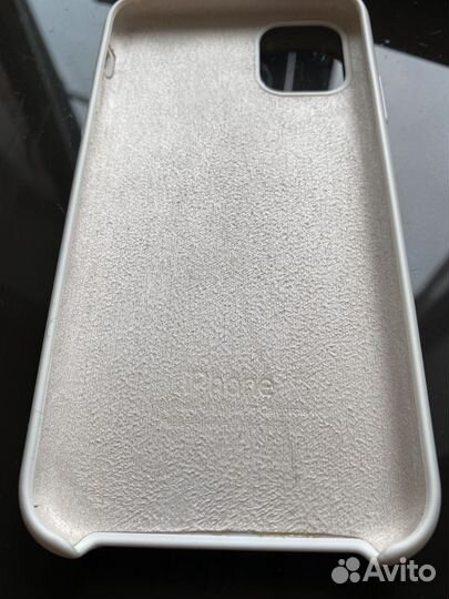 Чехол на iPhone 11