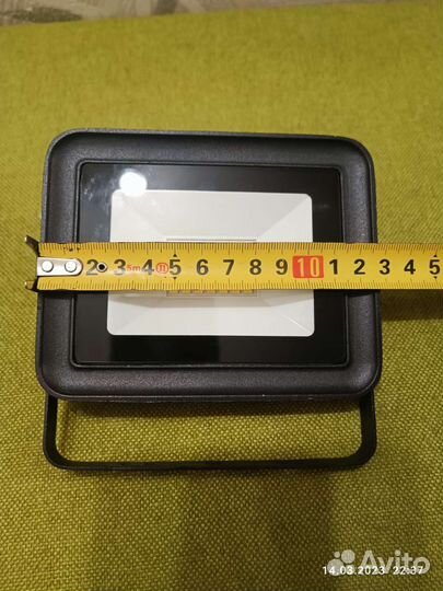 Светодиодный прожектор