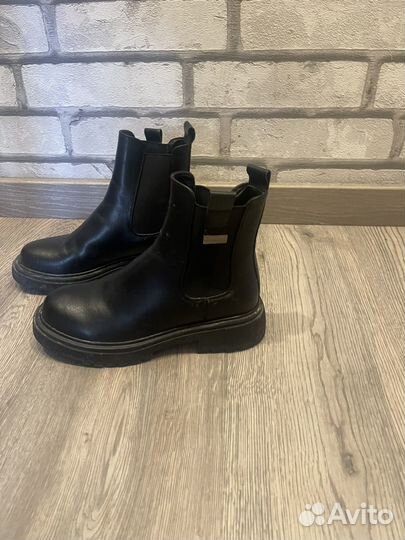 Ботинки демисезонные женские 38 размер