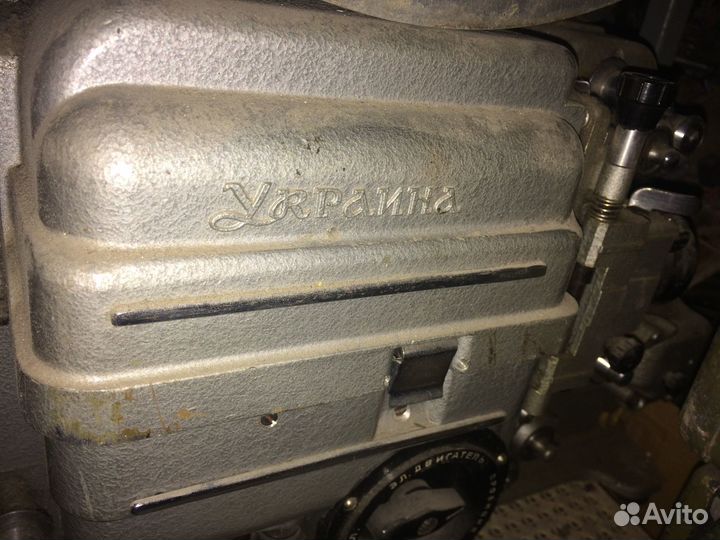 Кинопроектор Украина, Объектив Гелиос 44-м 4