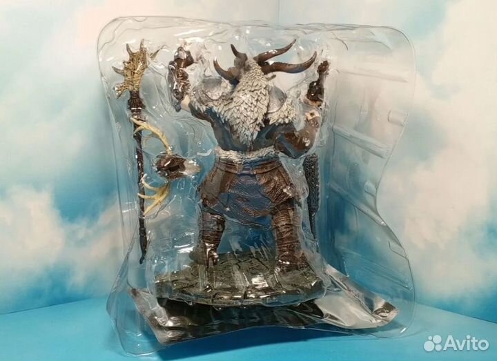 Фигурка Diablo Landslide Druid (McFarlane)