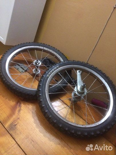 Колеса для велосипеда, на 16