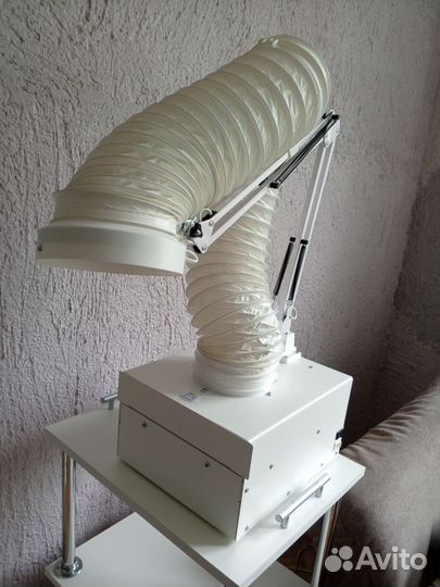 Вытяжка для педикюра