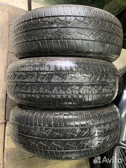 Yokohama Geolandar G900 215/60 R16