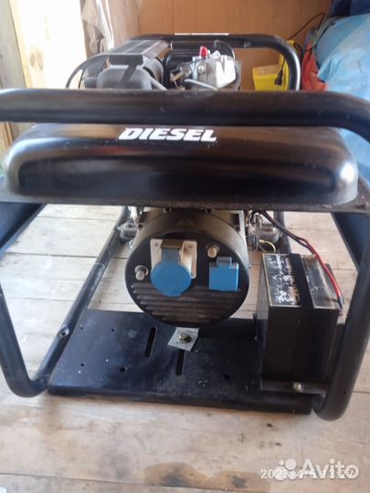 Продам генератор Дизельный (sdmo Dx 6000)