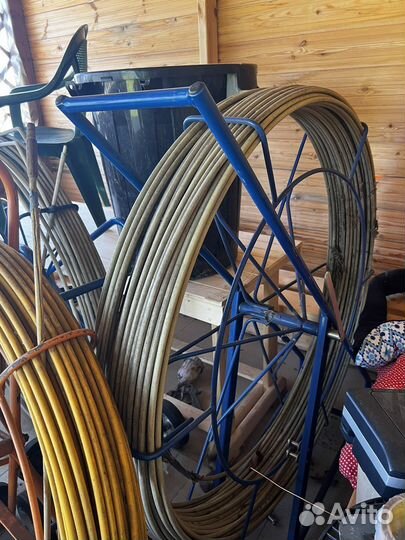 Устройство закладки кабеля узк