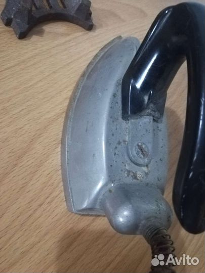 Утюг СССР с подставкой