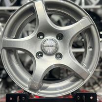 Литые диски 4Play 4P06 6×R15 4×114.3