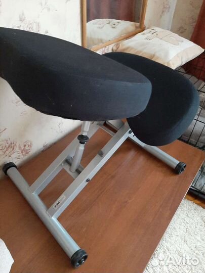 Ортопедический коленный стул