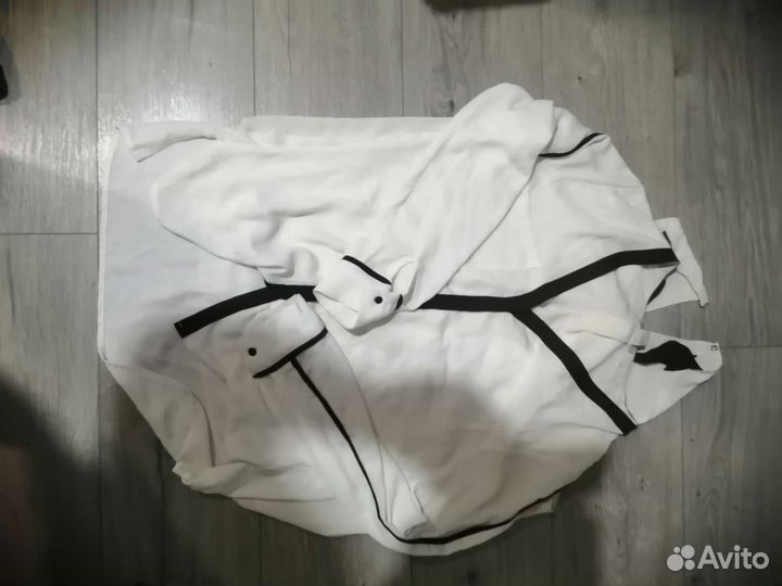 Одежда женская 46 пакетом
