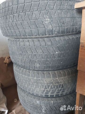 Bridgestone Blizzak DM-V1 225/65 R17