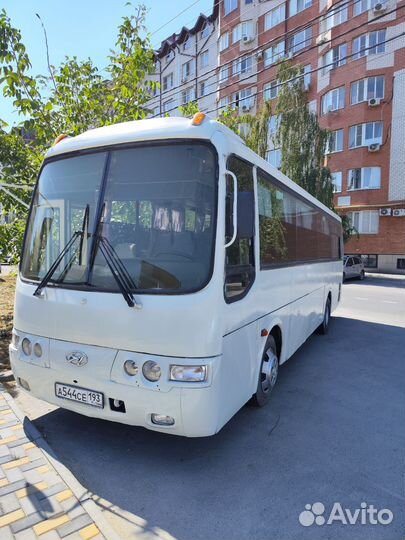 Междугородний / Пригородный автобус Hyundai Aero Town, 2010