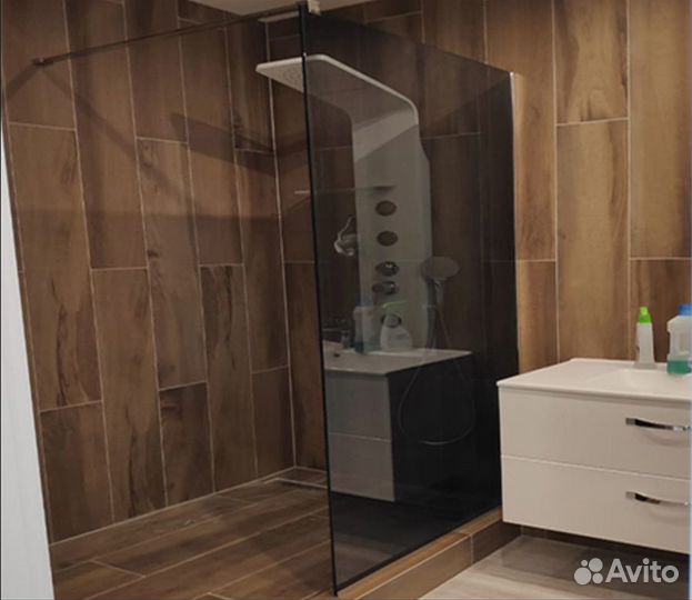 Душевая кабина из стекла