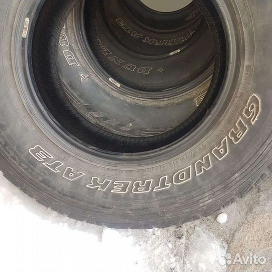 Dunlop Grandtrek AT3 265/70 R16