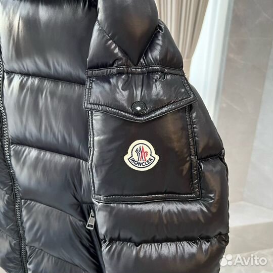 Пуховик moncler maya глянцевый в наличии