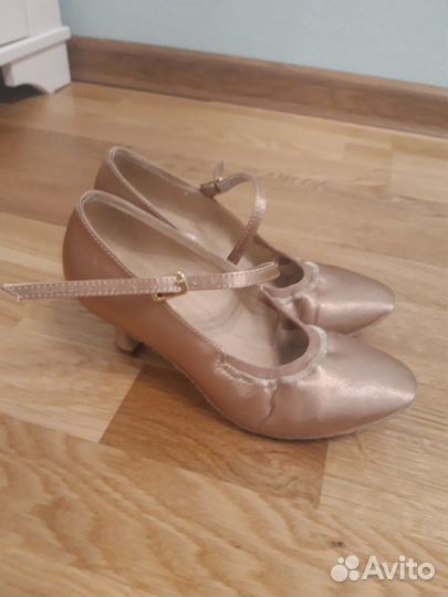 Туфли для бальных танцев