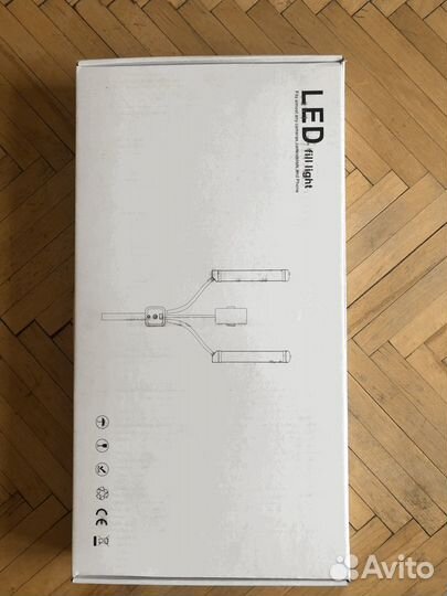 Кольцевая лампа со штативом