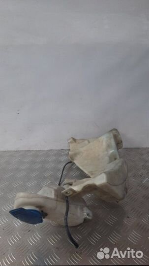 Бачок омывателя Audi A4 универсал 1.9 2006