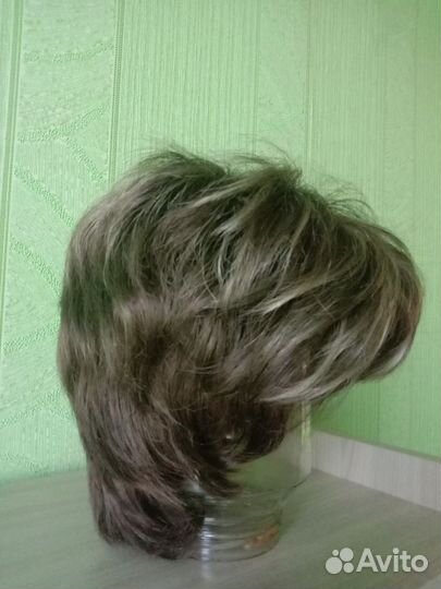 Парик женский