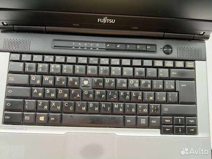 Ноутбук fujitsu