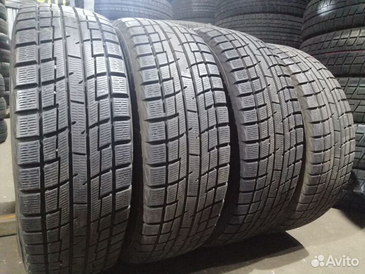 Yokohama Ice Guard IG30 205/55 R16