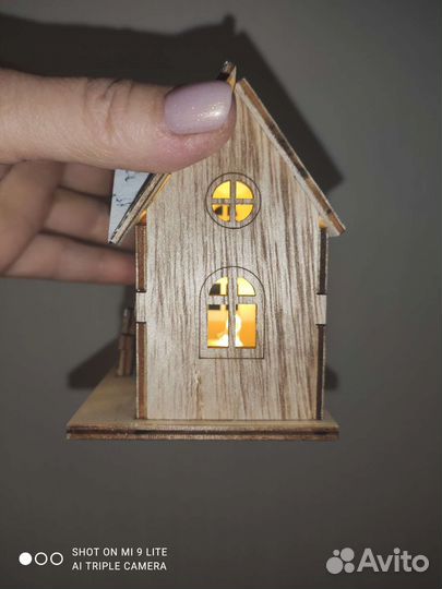 Домик с подсветкой новогодний декор