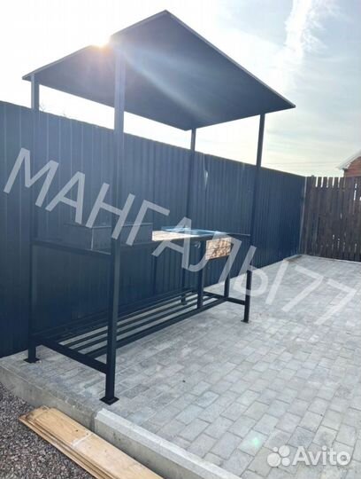 Кованные мангалы с крышей