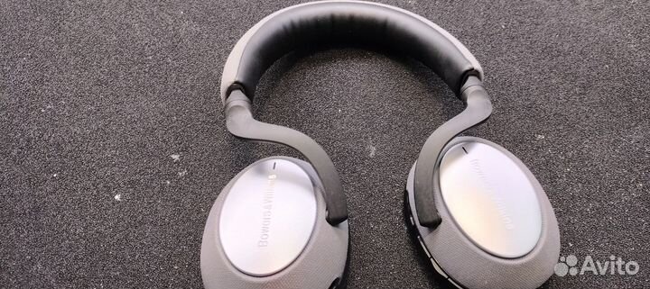 Ремонт наушников Bose,JBL,Apple,B&W и другие