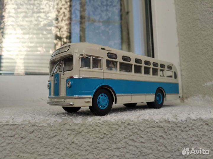 Модель автобуса зис-155