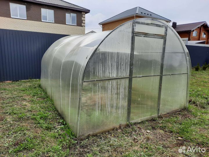 Теплица разобранная