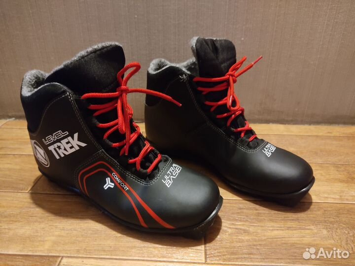 Лыжные ботинки классические 41