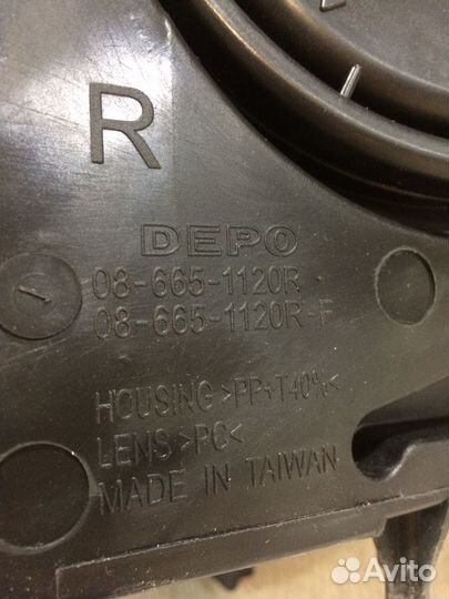 Фара правая Skoda Yeti 09-13гг бренд Depo