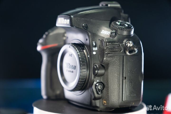 Зеркальная камера Nikon D800 Body (36.8MP/7360 x49