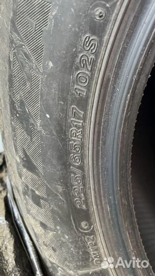 Bridgestone Blizzak DM-V2 265/65 R17 112R