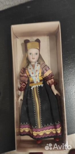 Кукла DeAgostini в костюме Смоленской губ