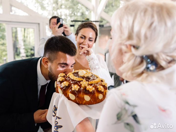 Bедущий на cвaдьбу