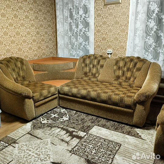 Угловой диван бу