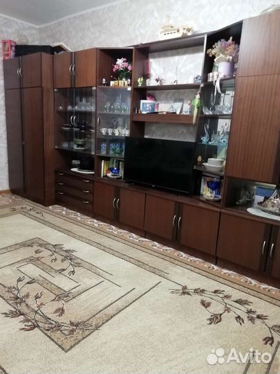 Стенка в гостиную