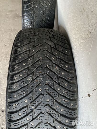 Nokian Tyres Hakkapeliitta 8 215/55 R17 98T