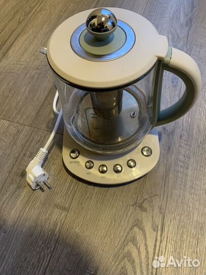 Чайник электрический Brayer б/у на запчасти