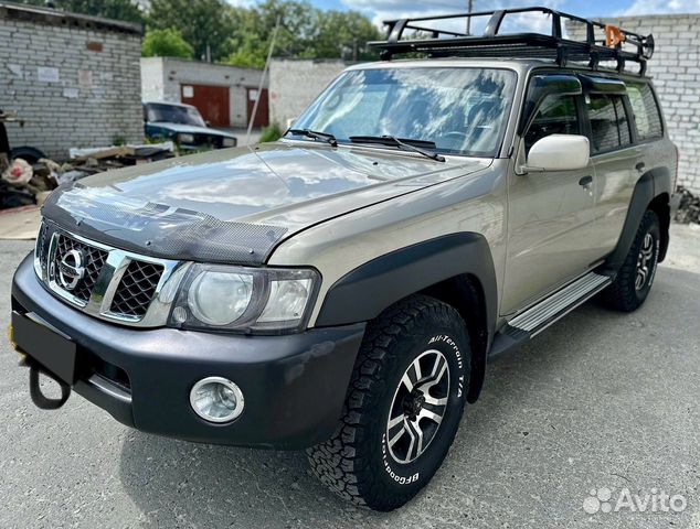 Nissan Patrol 4.2 MT, 2012, 126 500 км с пробегом, цена 4650000 руб.