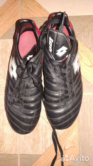 Футбольные бутсы Lotto 26,5 см по стельке