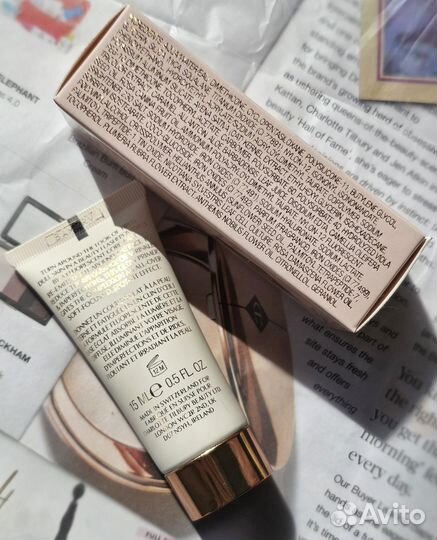 Праймер Charlotte Tilbury Wonderglow